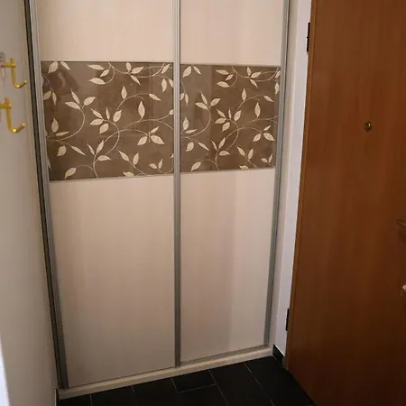 Apartman Emily Garden City Apartment With Private Parking Split