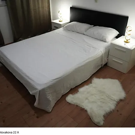 Emily Garden City Apartment With Private Parking Apartman Split