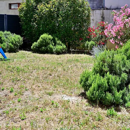 Apartment Emily Garden With Private Parking Split