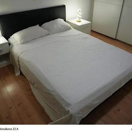 Apartment Emily Garden City Apartment With Private Parking Split